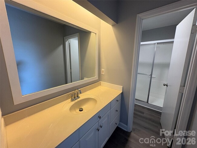 Building Photo - 3600 Cobbleridge Dr