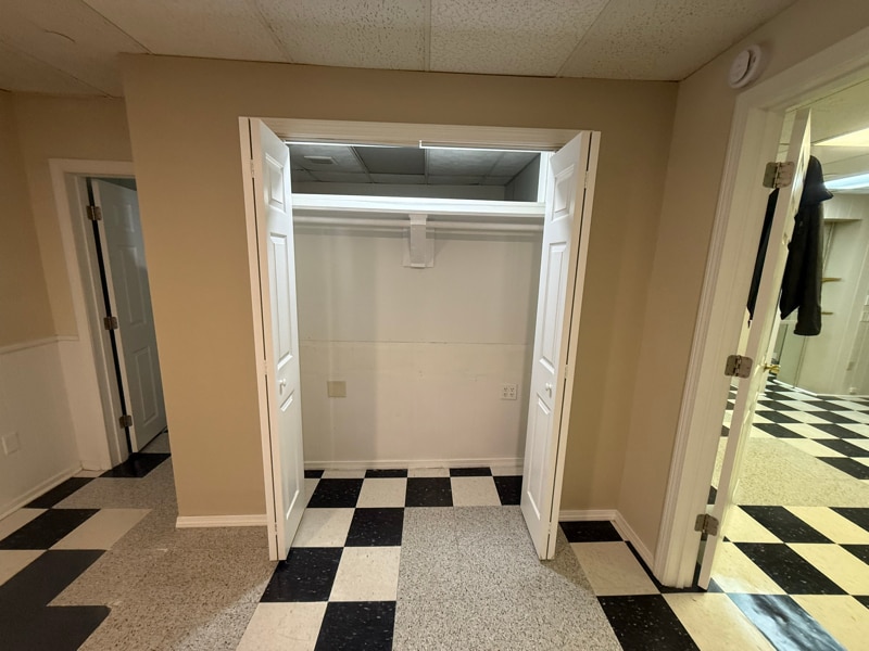 Building Photo - 762 Main St