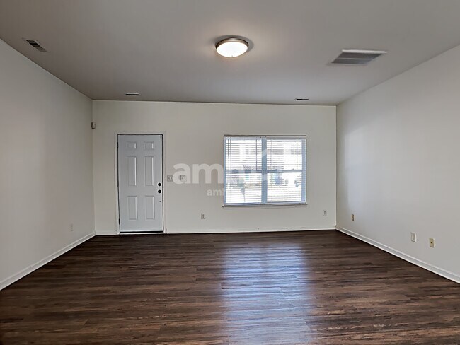 Building Photo - 5536 Stowe Derby Dr