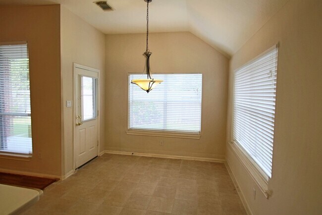 Building Photo - 1622 Landimore Ct