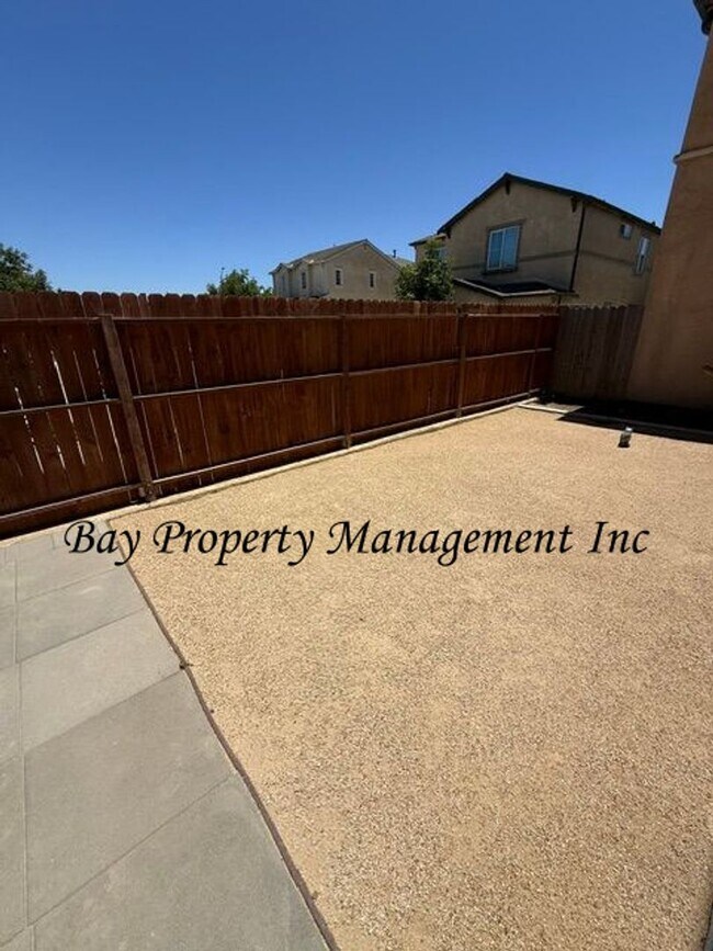Building Photo - 380 Barolo Cir