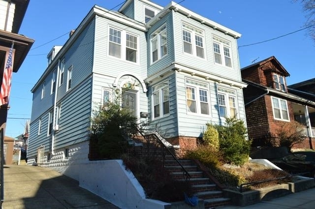 Building Photo - 286 Fulton Ave