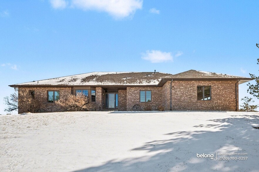 Building Photo - 1050 S Manila Rd