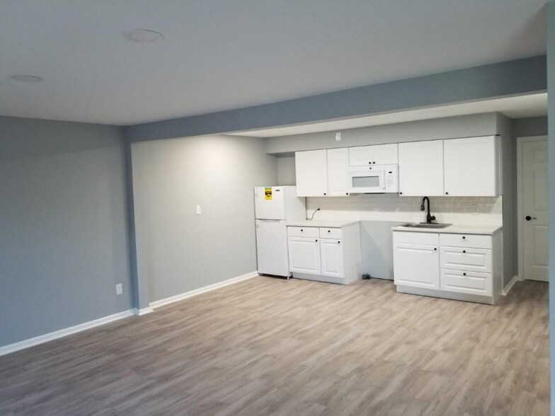 Building Photo - 532 Miller Ave