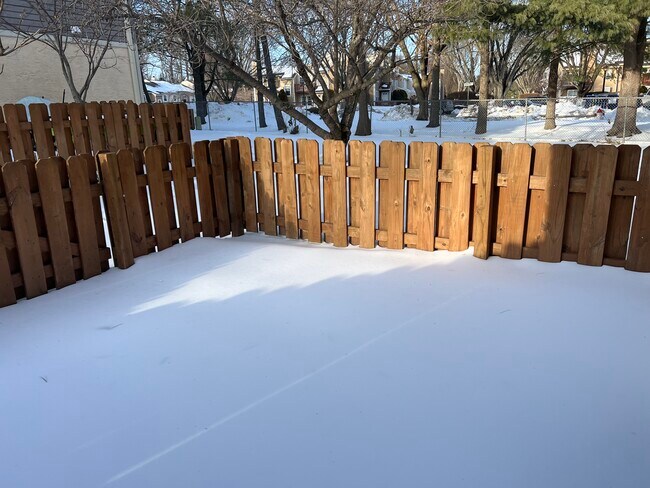 Building Photo - 53 Ember Ln