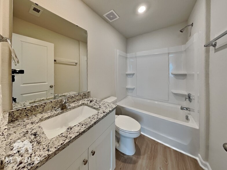 Building Photo - 79 Taverners Ln