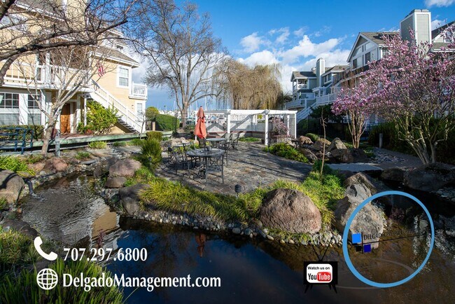 Building Photo - Newly renovated Benicia Marina condo