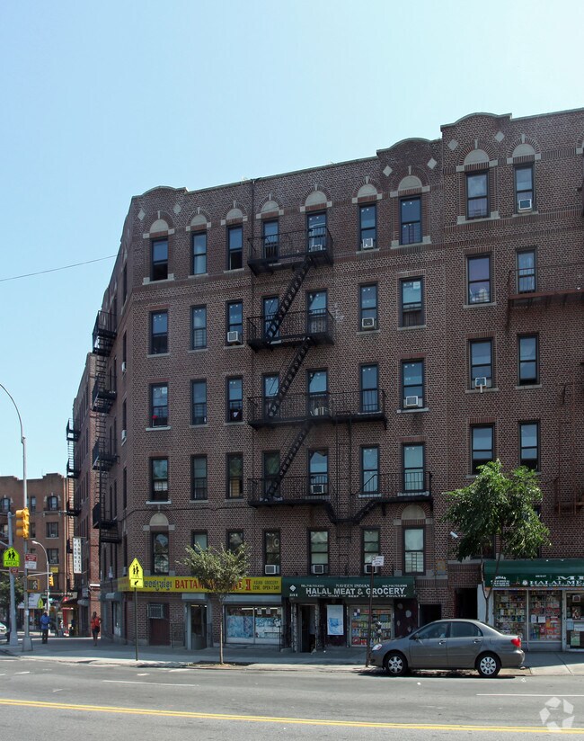 Primary Photo - 232-234 E 194 St
