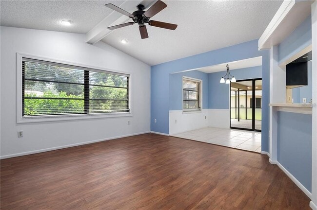 Building Photo - 133 1st Ave