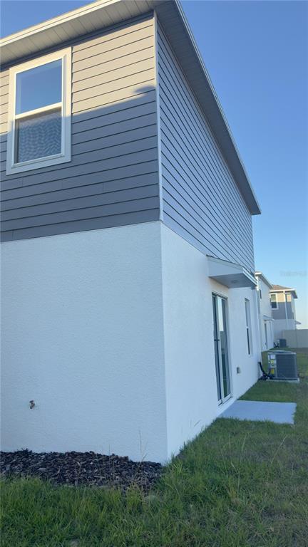 Building Photo - 2217 Rock Dr