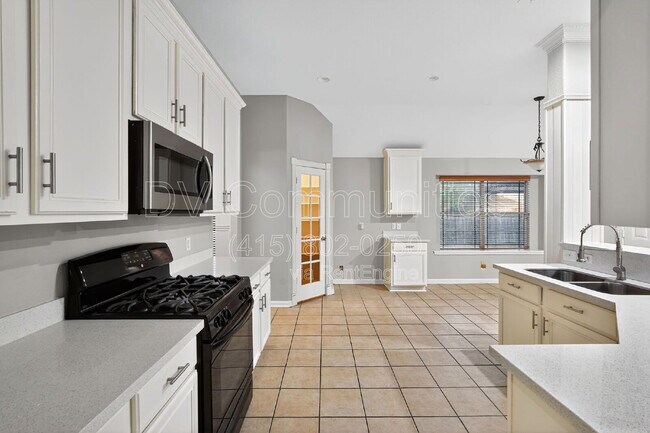 Building Photo - 5603 Caraway Lake Dr