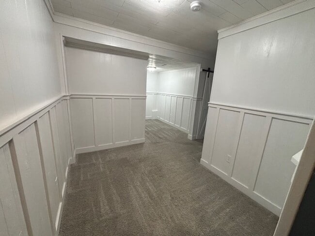 Building Photo - 4 Bedroom 3.5 Bath Townhome in Saddle Ridg...