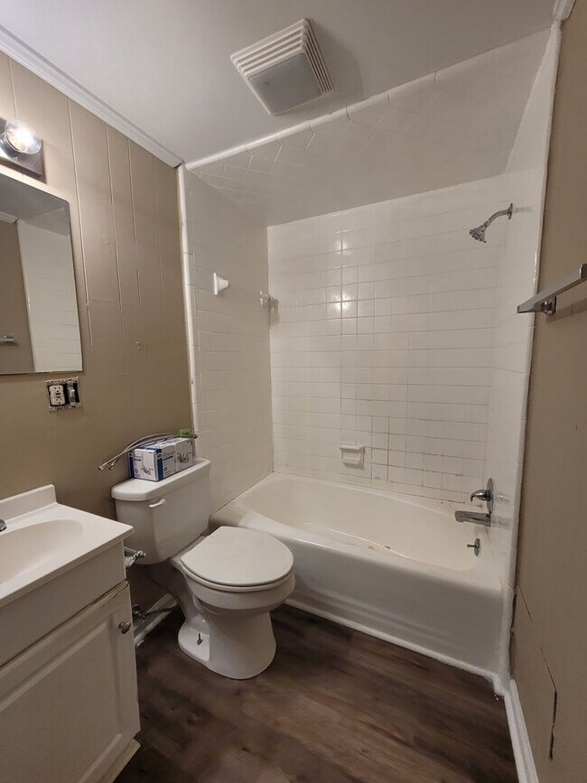 Building Photo - 70 GA-98