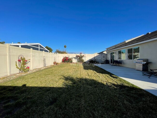 Building Photo - 620 Brittania Rd