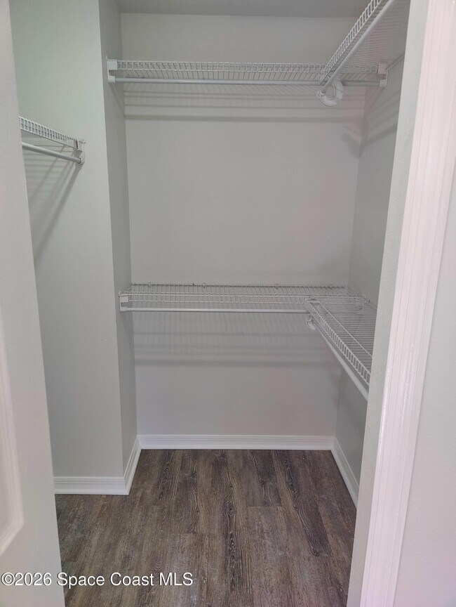 Building Photo - 219 Aladdin St NE