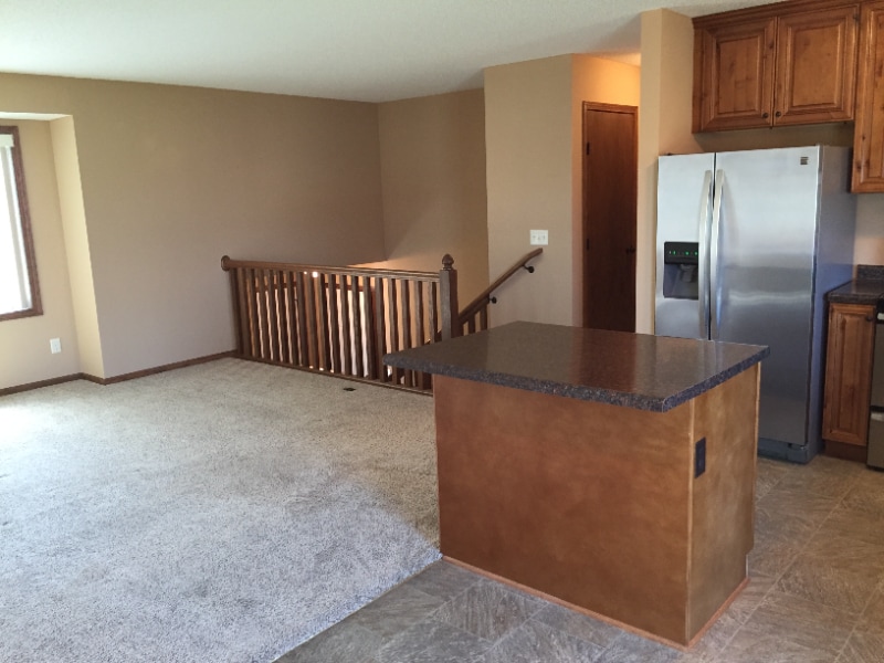 Building Photo - 1061 Taft St S