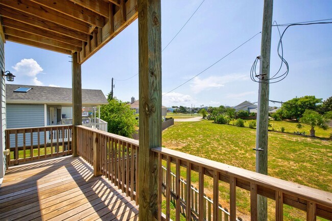 Building Photo - 12835 E Conquistador Dr