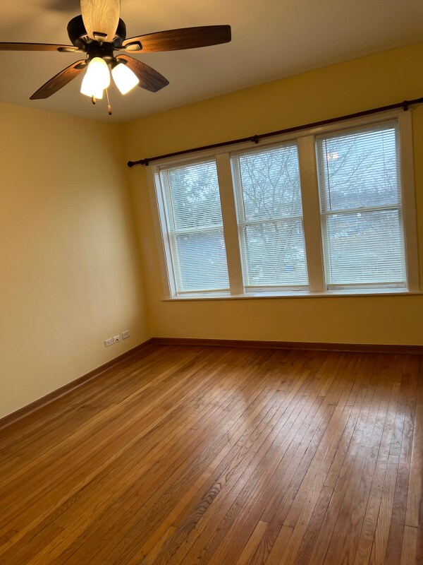 Building Photo - 3921 N Laramie Ave