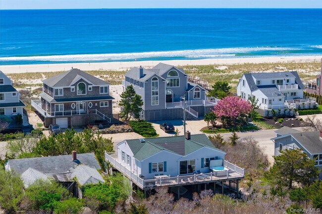 Building Photo - 898 Dune Rd