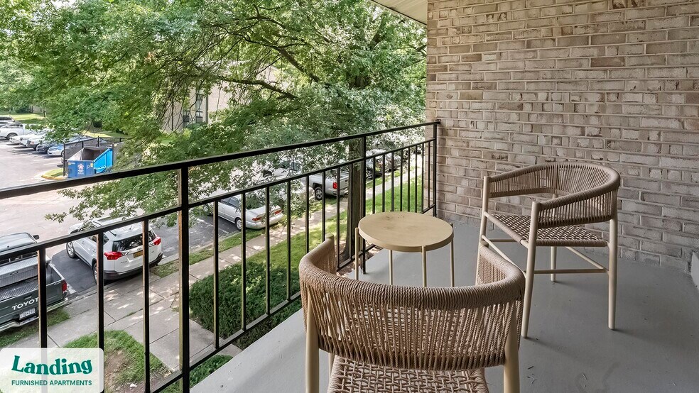 Building Photo - 6220 Springhill Dr