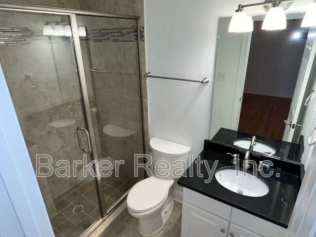 Building Photo - 1343 Cameron View Ct