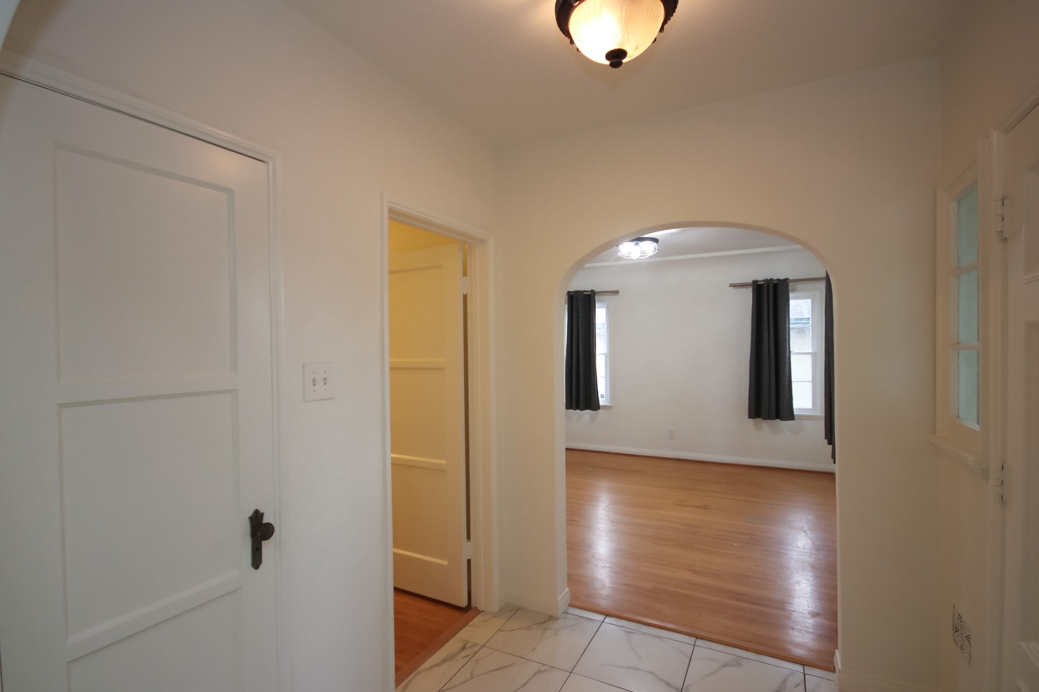 Building Photo - 412 N Campbell Ave