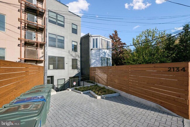 Building Photo - 2134 Wisconsin Ave NW