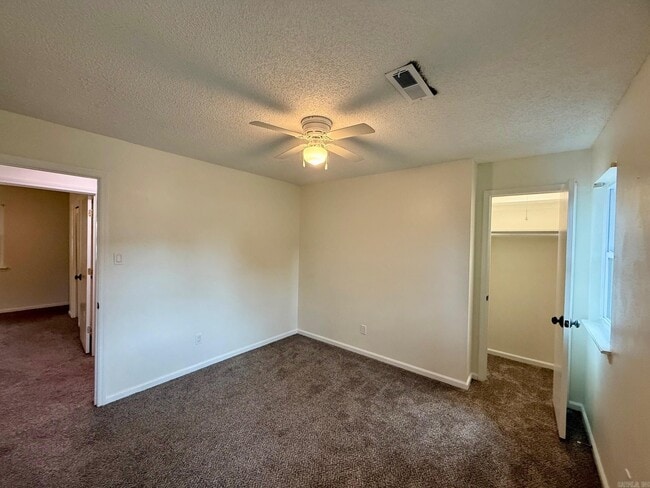 Building Photo - 1603 Woodland Dr