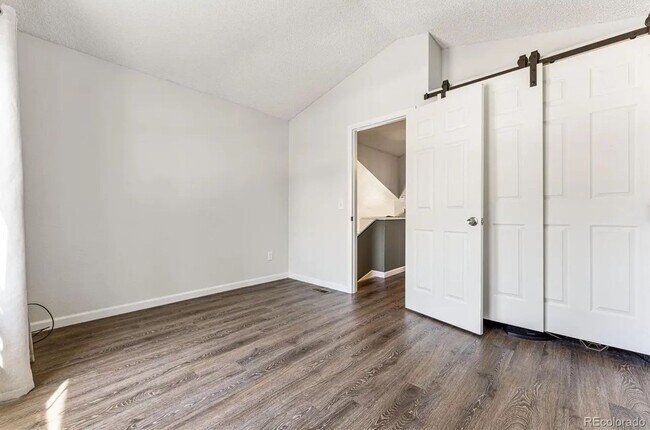 Building Photo - 3BD, 2BA Aurora Home with 2-Car Garage and Back Yard