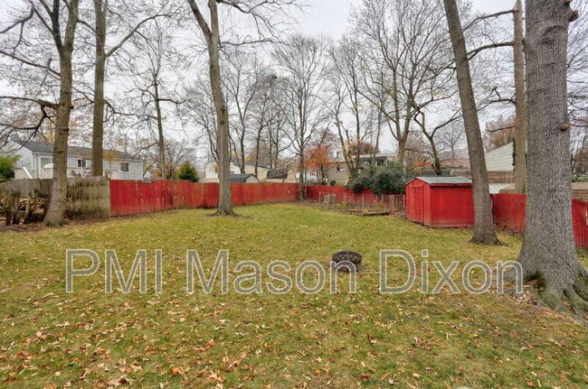 Building Photo - 9321 Kenbrooke Ct