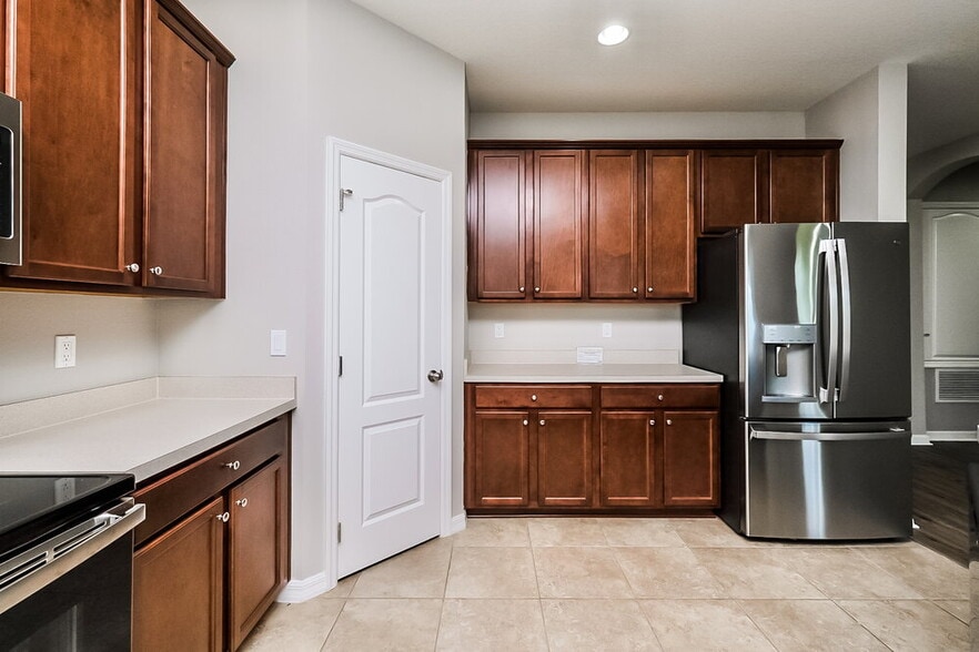 Building Photo - 11529 Tangle Stone Dr