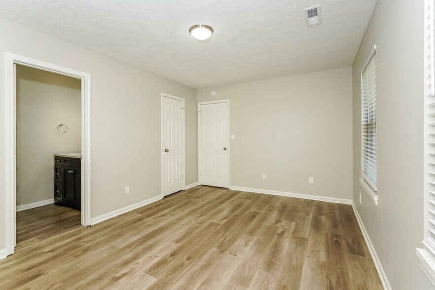 Building Photo - 6140 Gunyon Way