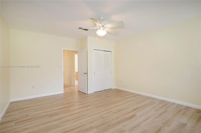 Building Photo - 12501 Moss Ranch Rd