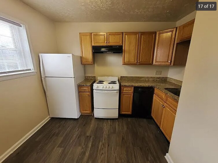 Building Photo - 416 S West St