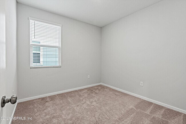 Building Photo - 14728 Macadamia Ln