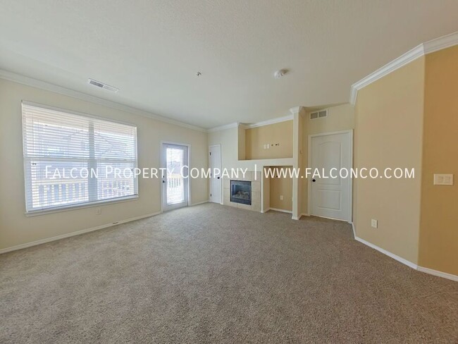 Building Photo - Incredible Condo in Stetson Hills!