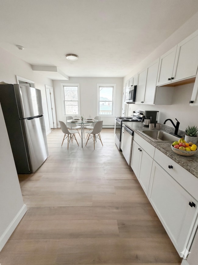 Building Photo - Shippee