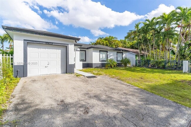 Building Photo - 20823 SW 126th Ct