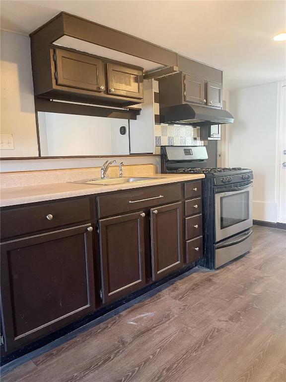 Building Photo - 1717 Lasalle St