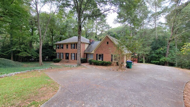 Building Photo - 4843 Carlene Way SW