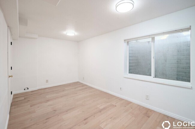 Building Photo - 5068 Murray Blvd