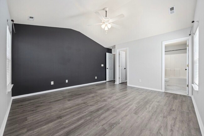 Building Photo - 1006 Post Oak Ct