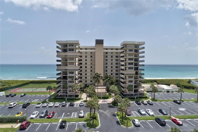Building Photo - 10044 S Ocean Dr