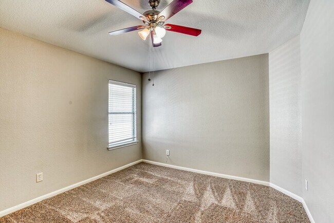 Building Photo - 15811 Granite Mountain Trail