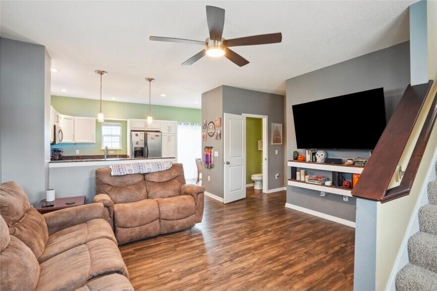 Building Photo - 2102 High St