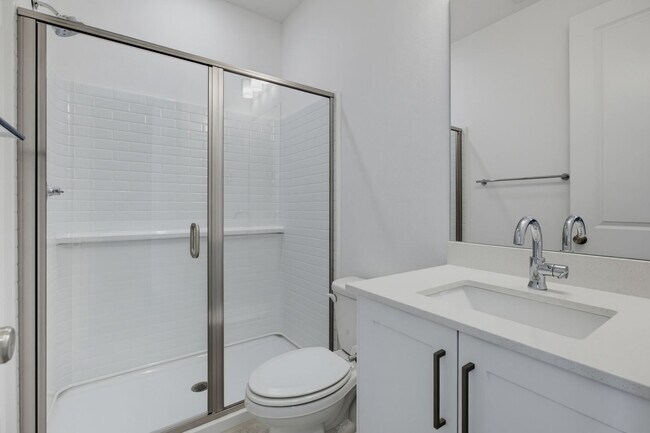 Building Photo - Exceptional Tehaleh Living with EV Charger & A/C