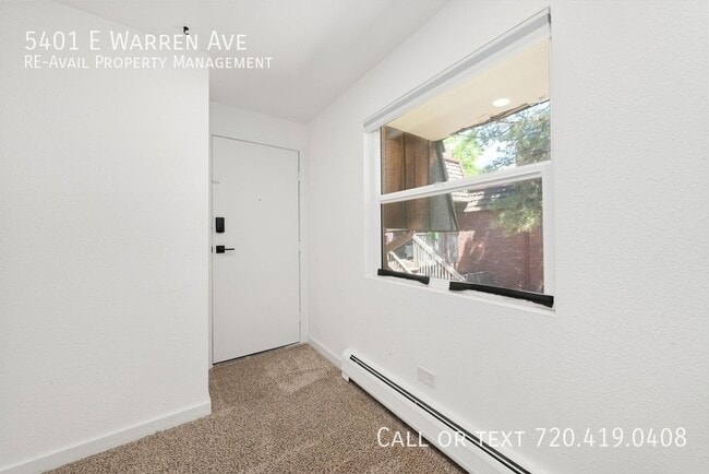 Building Photo - 5401 E Warren Ave