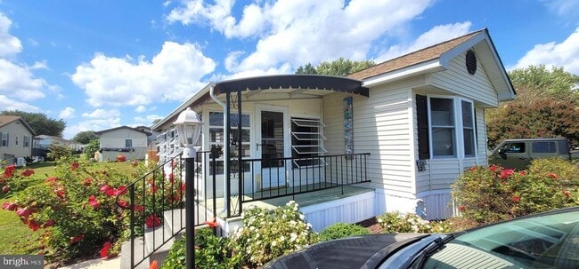 Primary Photo - 21710 F St