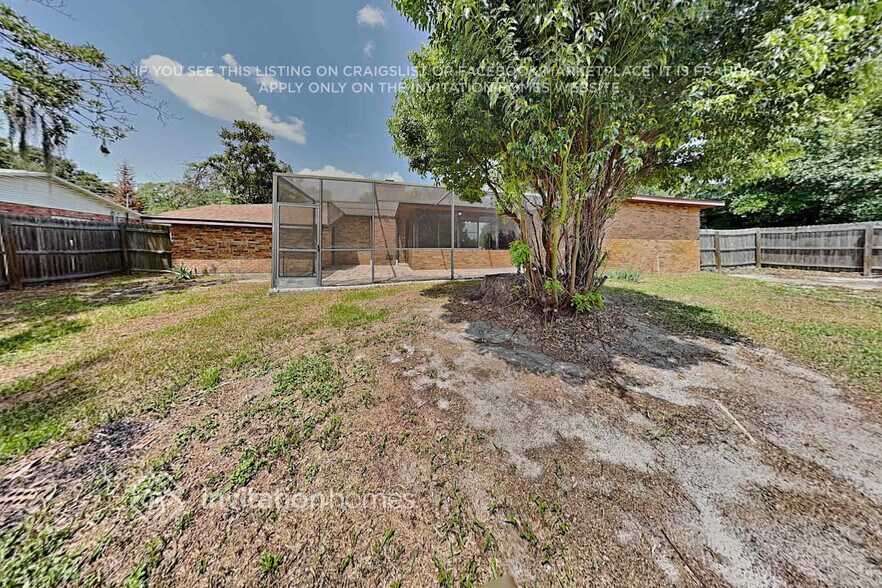 Building Photo - 34139 Radio Rd