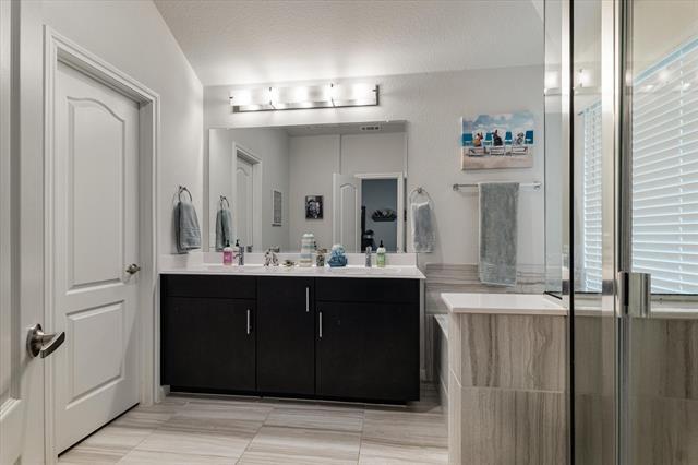 Building Photo - 3225 Sioux Trl
